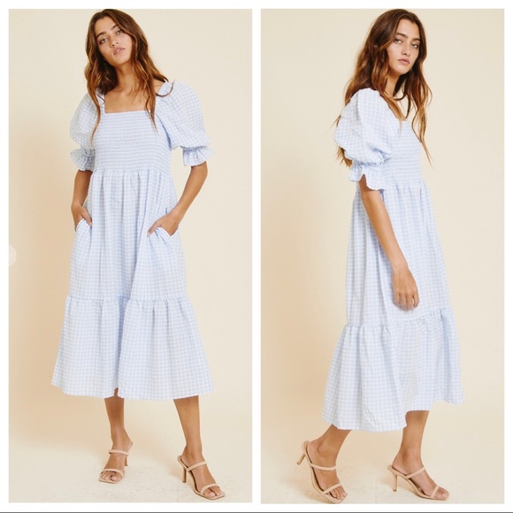 ShopEvelynne Dresses & Skirts - Hanna Chambray quarter Sleeve Tier Prairie Dress